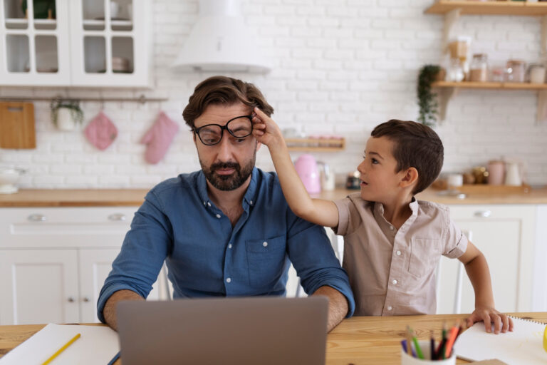 Está Duro Trabalhar em Casa? Você Não Está Sozinho