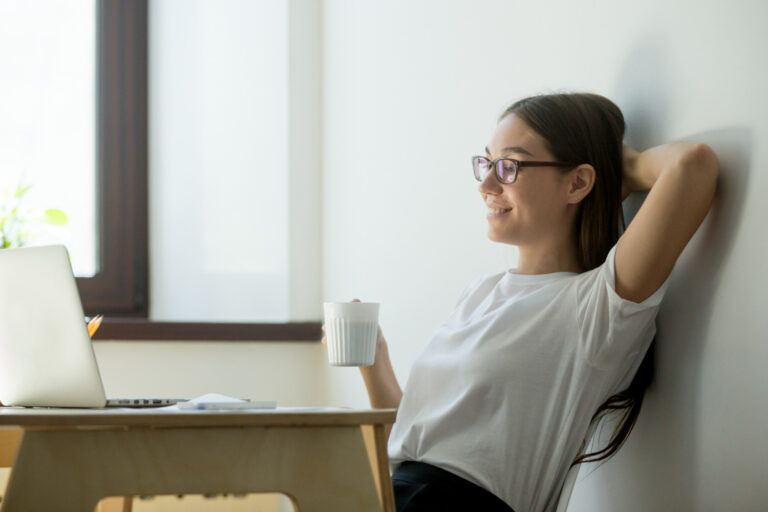 Enfrentando a Segunda-Feira no Trabalho: Dicas Úteis